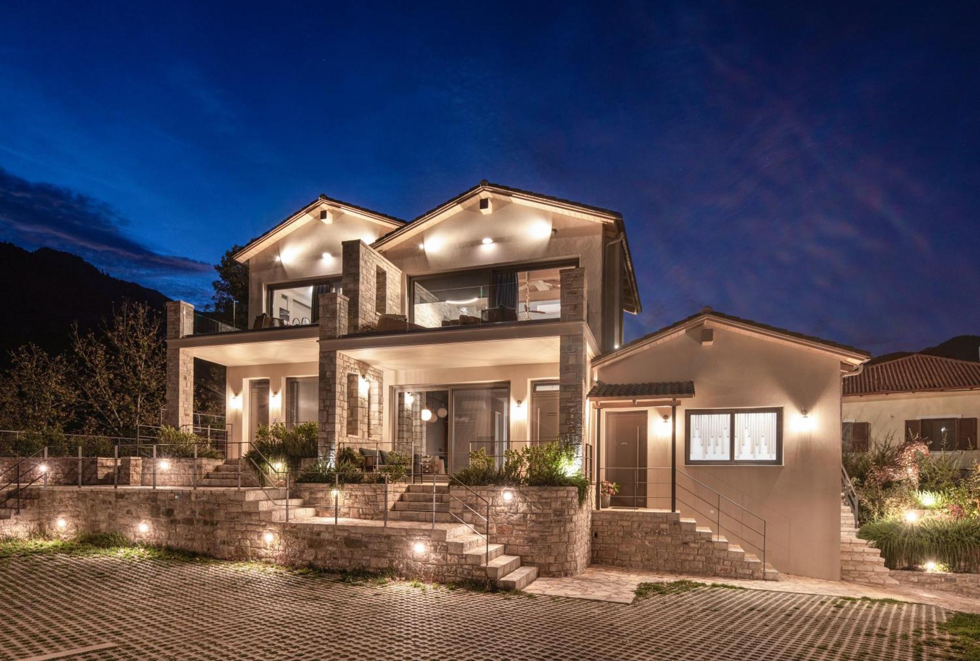 Evora Luxury Suites Mega Chorio Εξωτερικό φωτογραφία