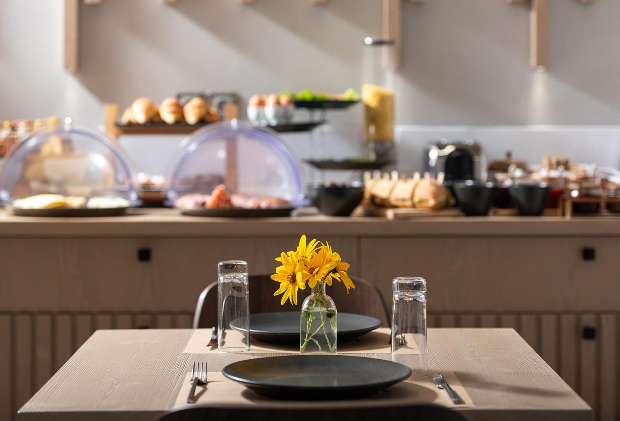 Evora Luxury Suites Mega Chorio Εξωτερικό φωτογραφία