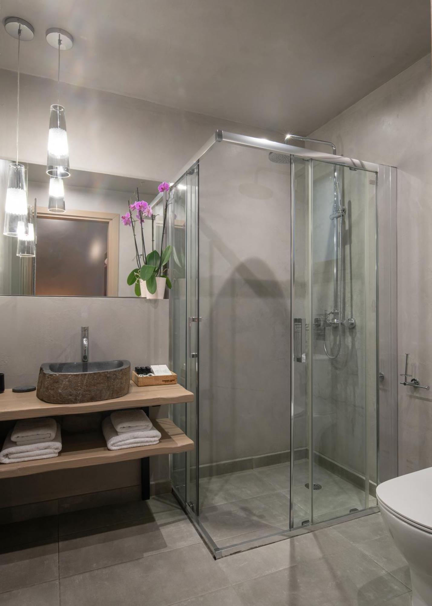 Evora Luxury Suites Mega Chorio Εξωτερικό φωτογραφία