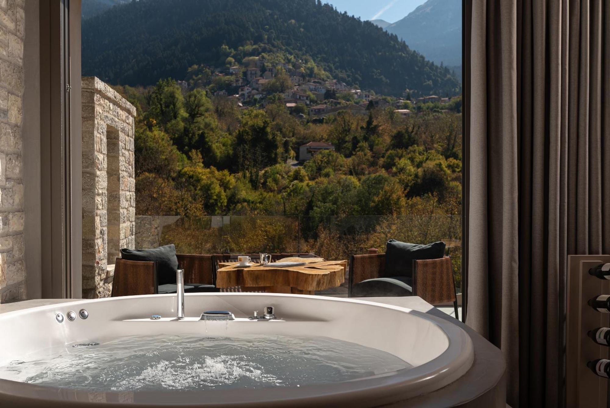 Evora Luxury Suites Mega Chorio Εξωτερικό φωτογραφία