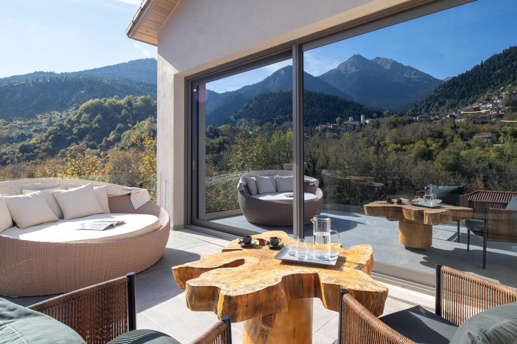 Evora Luxury Suites Mega Chorio Εξωτερικό φωτογραφία