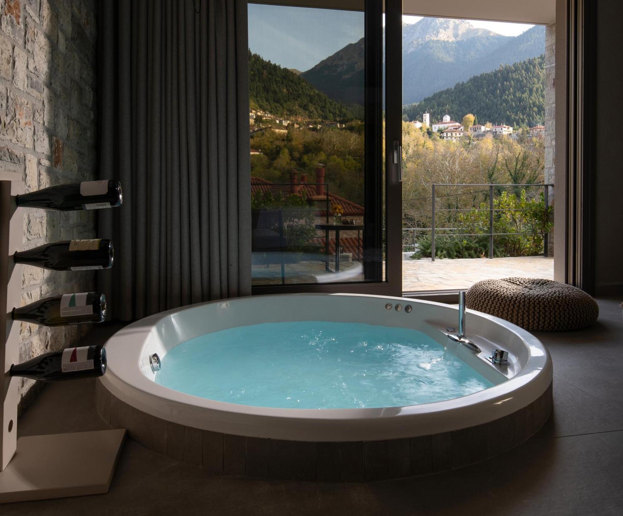 Evora Luxury Suites Mega Chorio Εξωτερικό φωτογραφία