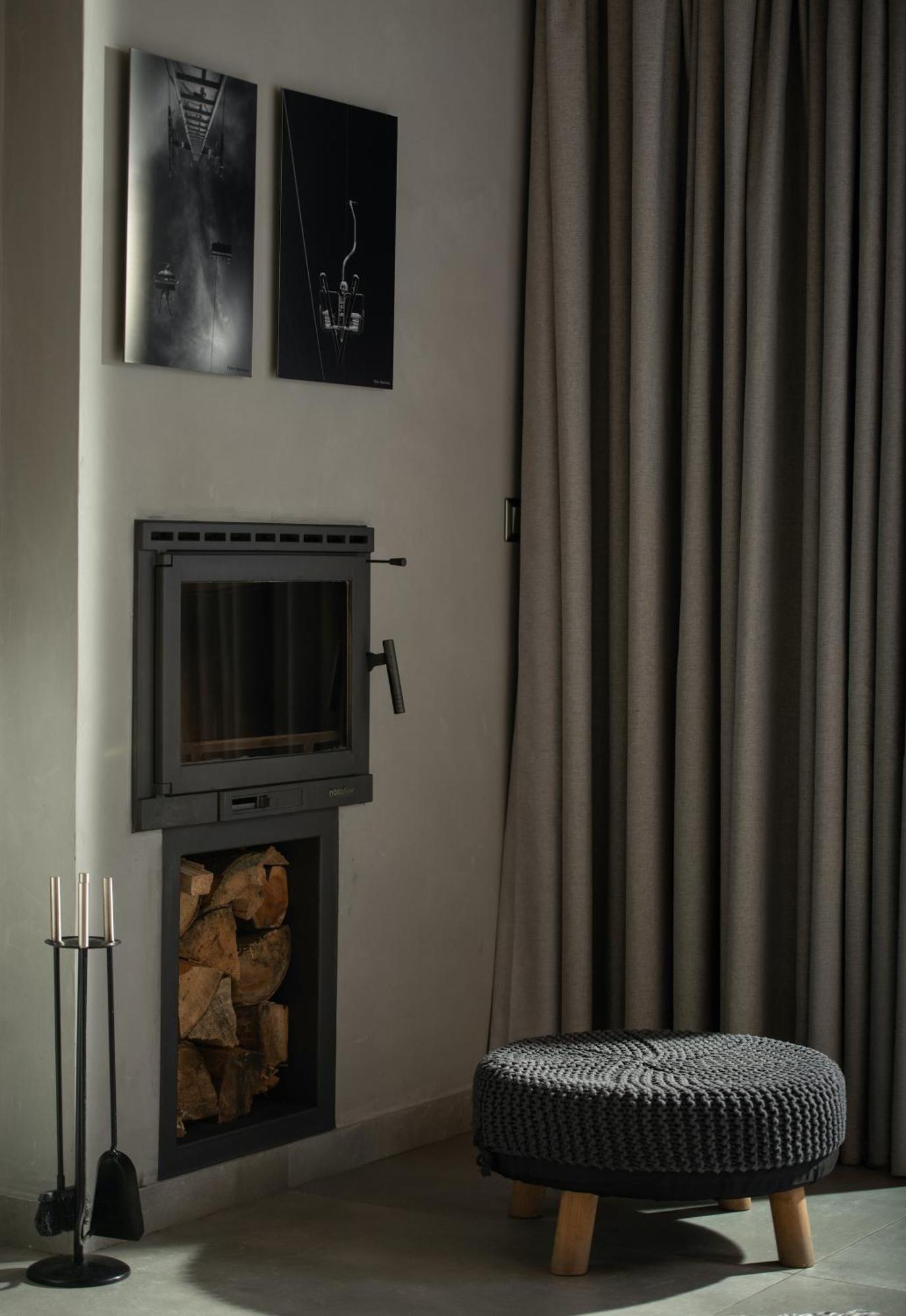 Evora Luxury Suites Mega Chorio Εξωτερικό φωτογραφία